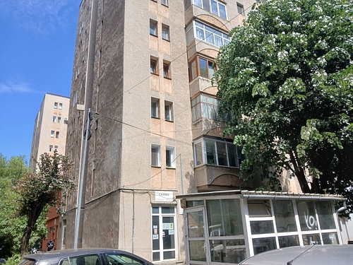 POZA 4