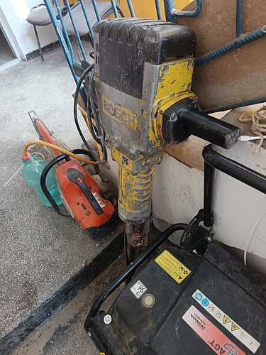 MAI COMPACTOR