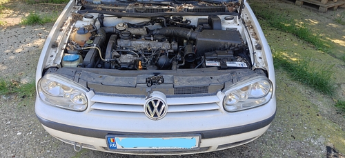 Autoturism Volksvagen Golf Variant ,an fabricatie 1999