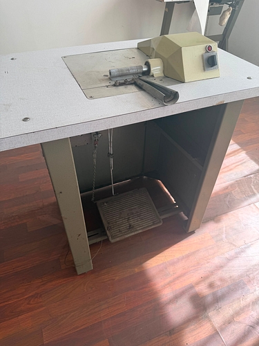 Foarfeca electrica ROZOR