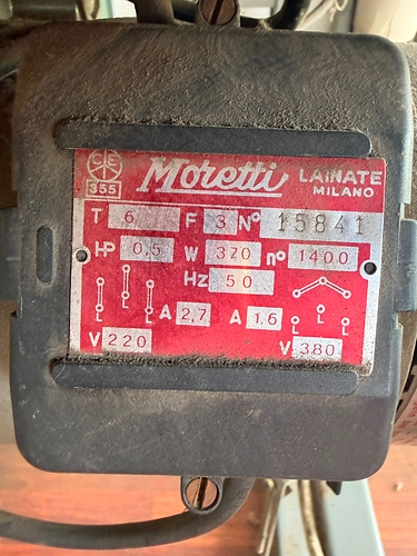 Masina de cusut ADLER 69