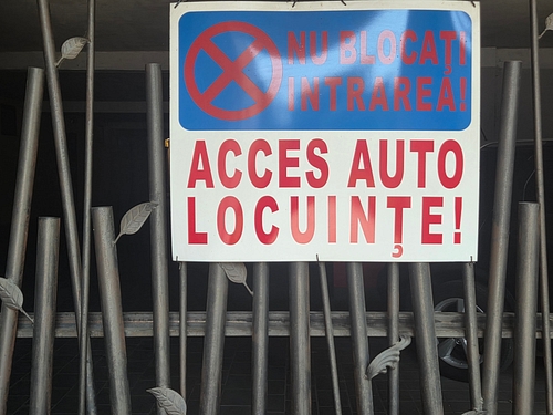 acces auto parcare subterana