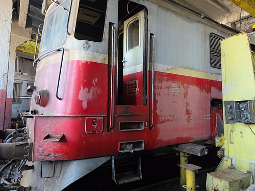 Locomotiva 9