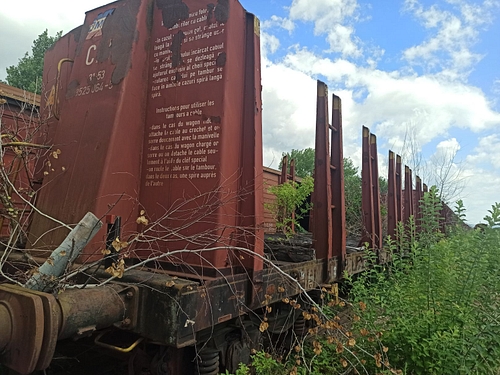04