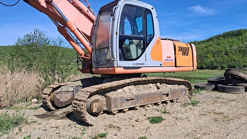 EXCAVATOR