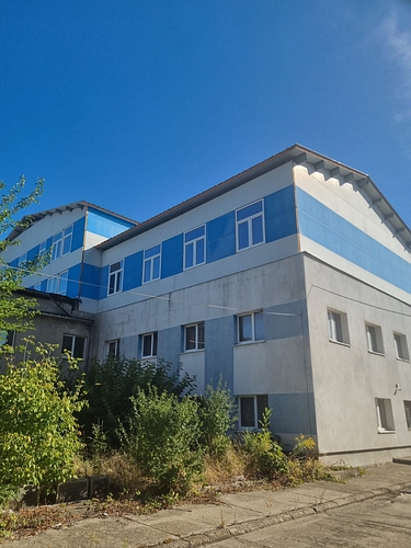 cladire exterior 