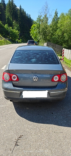 VOLKSWAGEN PASSAT 5