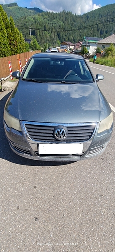 VOLKSWAGEN PASSAT 4