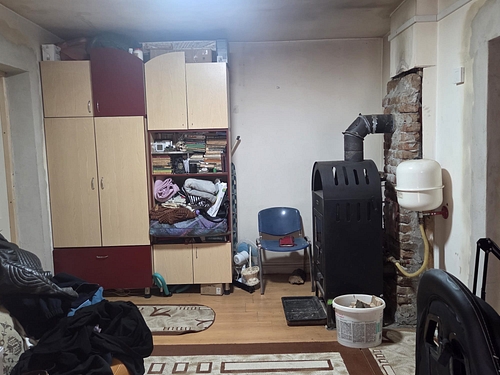 Camera decomandata