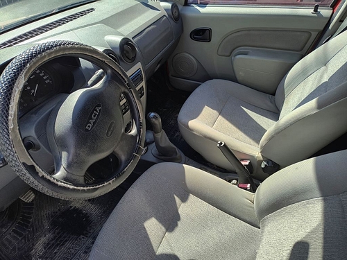 dacia_logan_interior