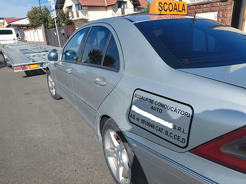 POZA 4