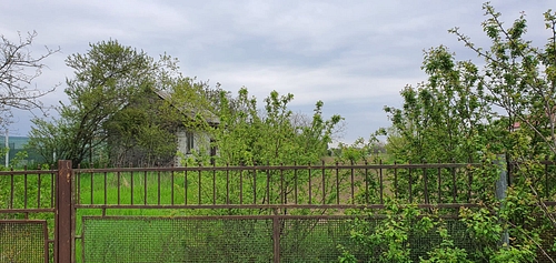 Vedere generala a terenului intravilan