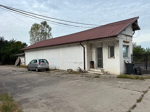 Cabina poarta + magazin auto